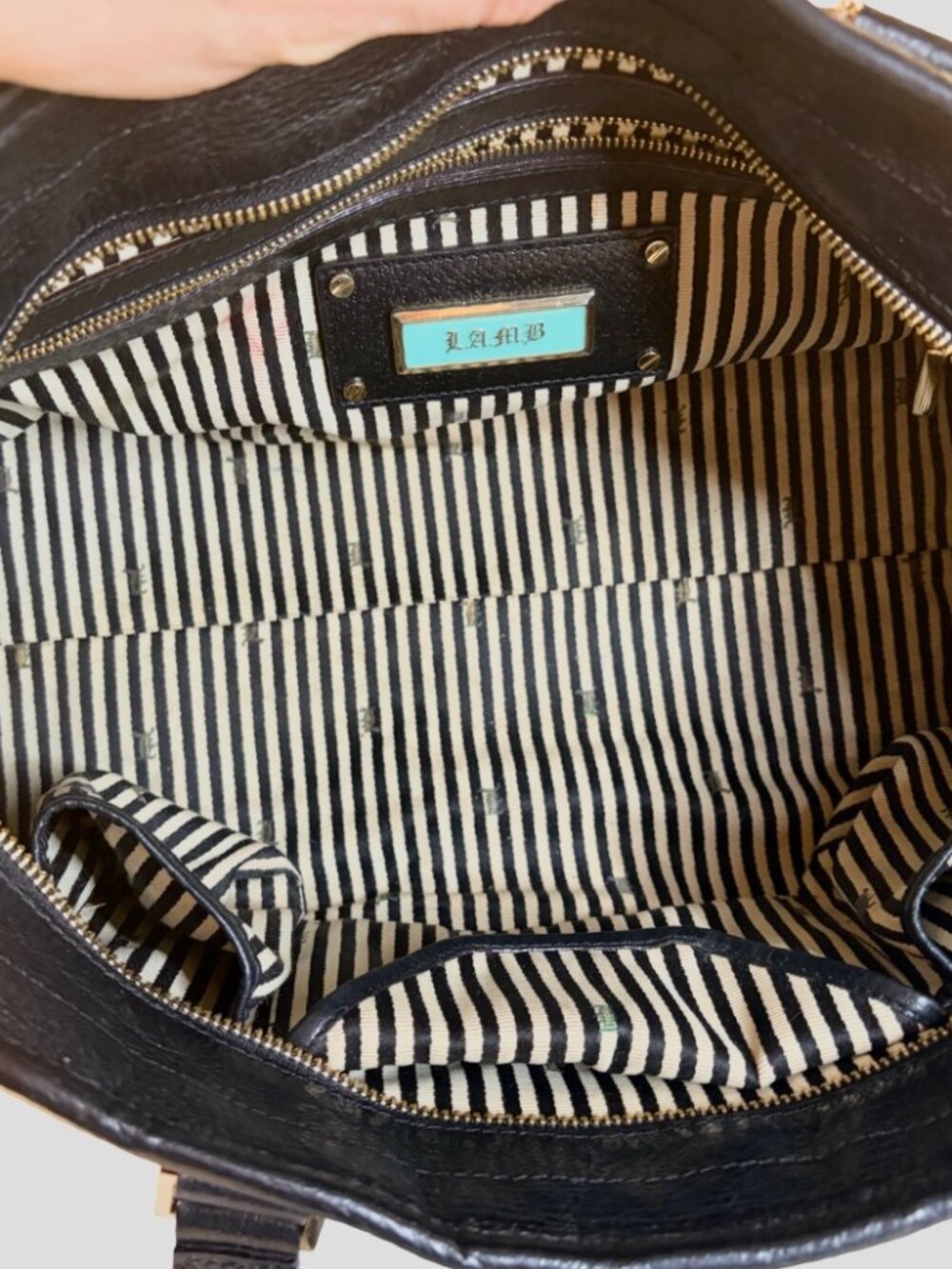 L.A.M.B. Vintage Y2K Black Canvas and Leather Boston Style Shoulder/Handbag - Picture 9 of 15